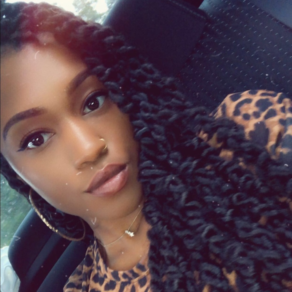 Meet your Posher, Aliyah